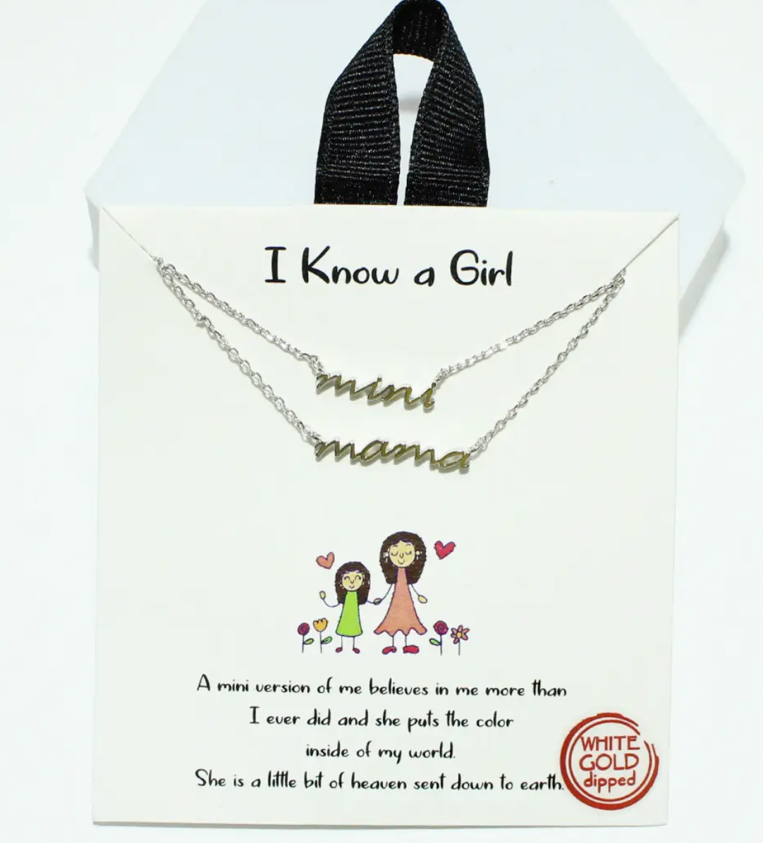 I know a Girl Mini & Mama Necklace Silver